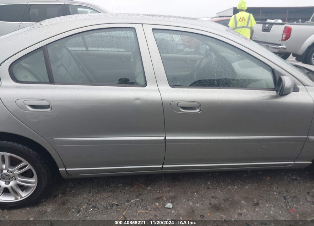 2006 VOLVO S60 2.5T VIN: YV1RH592662536542