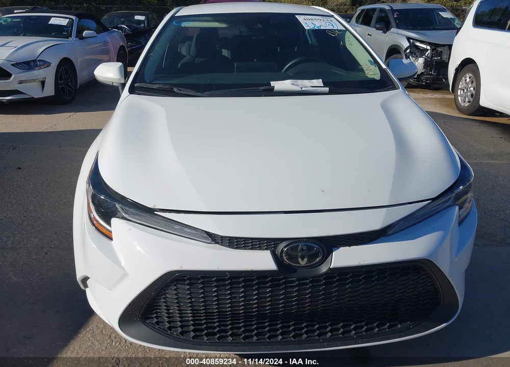 2022 TOYOTA COROLLA LE VIN: 5YFEPMAE5NP359330