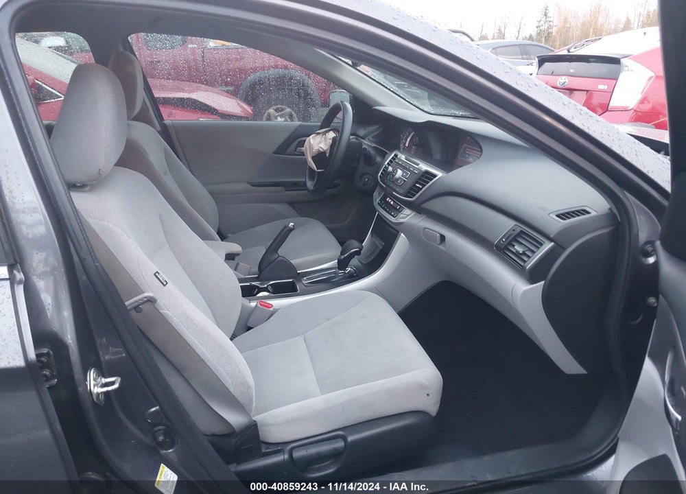 2013 HONDA ACCORD LX VIN: 1HGCR2F34DA281933