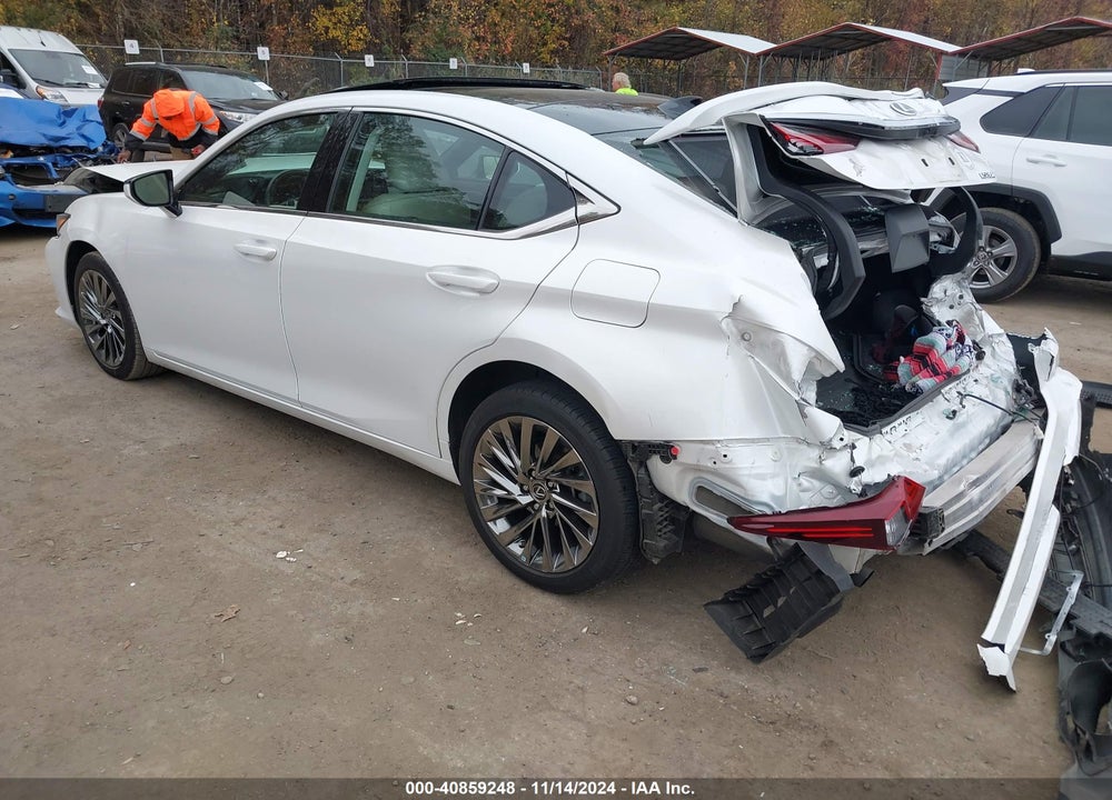2024 LEXUS ES 350 ULTRA LUXURY VIN: 58AFZ1B18RU161511