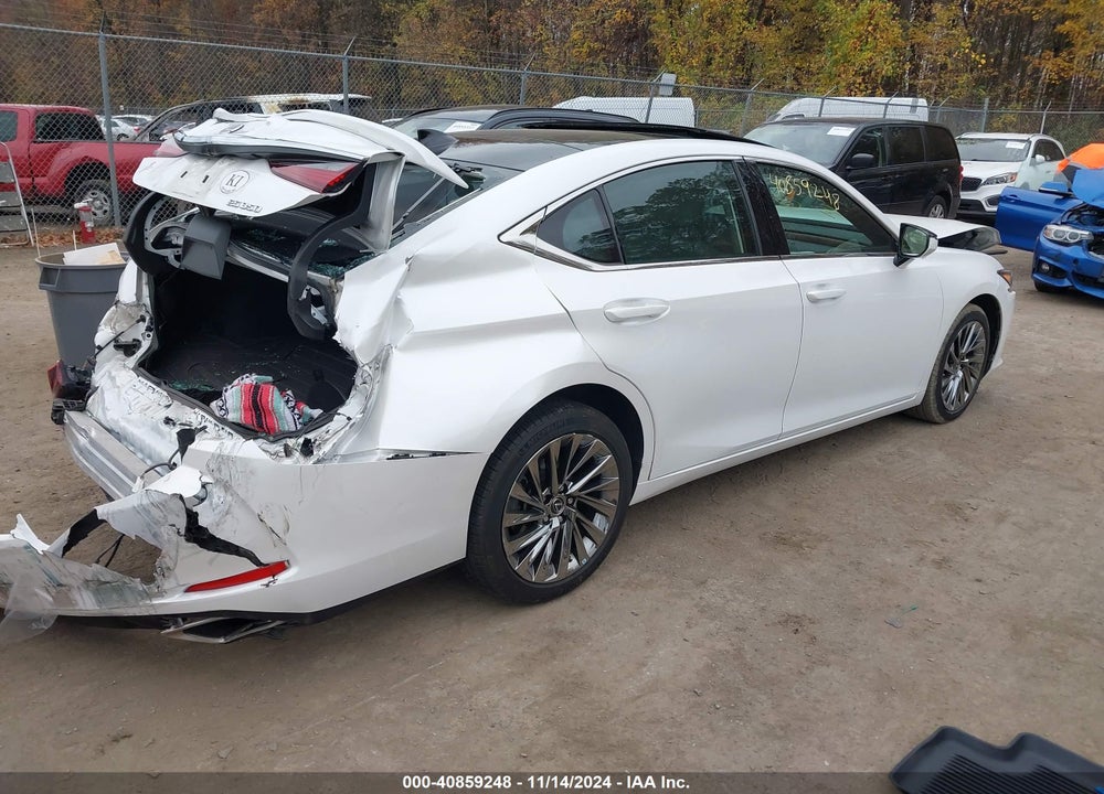 2024 LEXUS ES 350 ULTRA LUXURY VIN: 58AFZ1B18RU161511