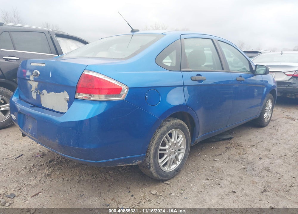 2011 FORD FOCUS SE VIN: 1FAHP3FN8BW119519