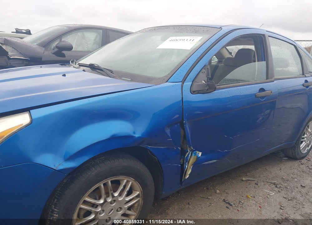 2011 FORD FOCUS SE VIN: 1FAHP3FN8BW119519