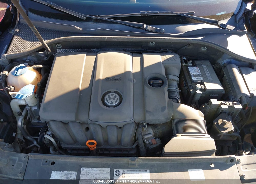 2013 VOLKSWAGEN PASSAT 2.5L S VIN: 1VWAP7A32DC102810