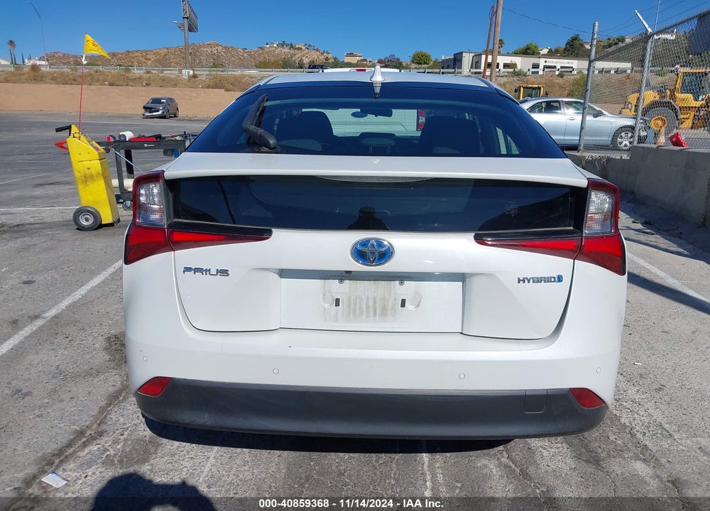 2021 TOYOTA PRIUS LE VIN: JTDKAMFU6M3131932
