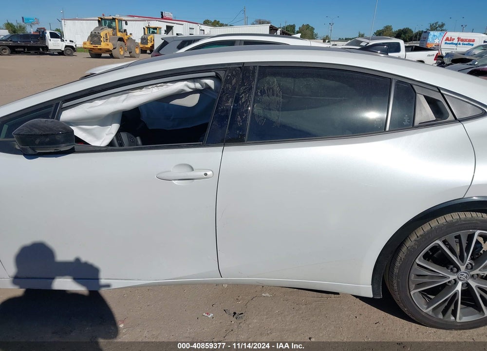 2024 TOYOTA PRIUS VIN: JTDACAAU3R3018992