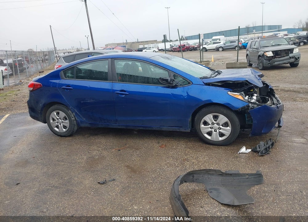 2018 KIA FORTE LX VIN: 3KPFK4A76JE273721