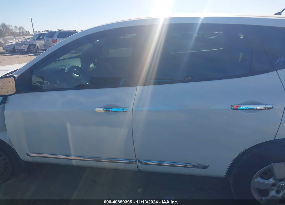 2014 NISSAN ROGUE SELECT S VIN: JN8AS5MVXEW200832