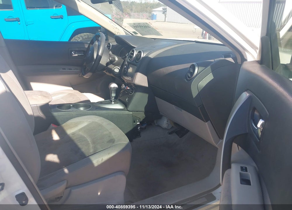 2014 NISSAN ROGUE SELECT S VIN: JN8AS5MVXEW200832