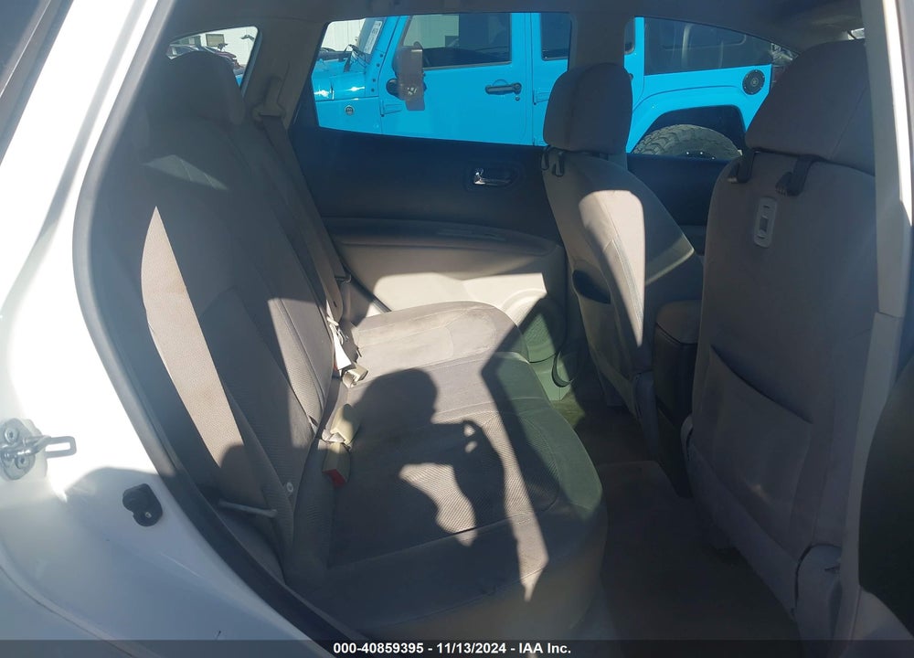 2014 NISSAN ROGUE SELECT S VIN: JN8AS5MVXEW200832