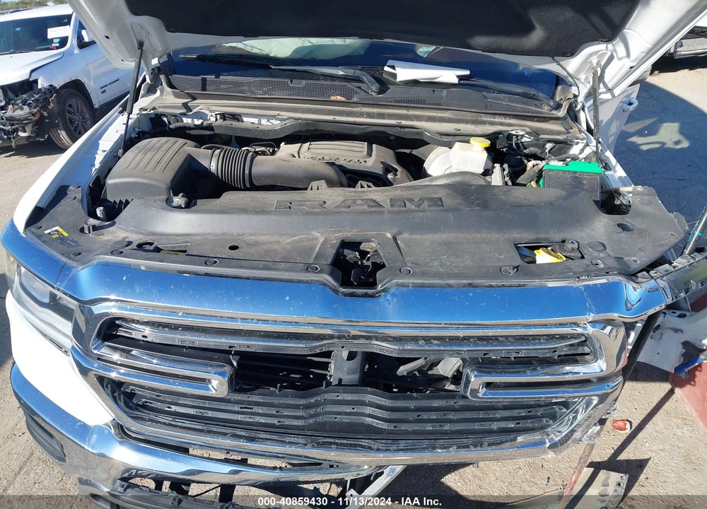 2020 RAM 1500 LAIE  4X4 5'7 BOX VIN: 1C6SRFJT1LN222927