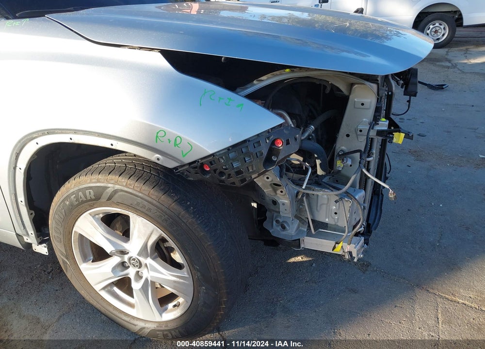 2021 TOYOTA HIGHLANDER VIN: 5TDCZRAH7MS535969