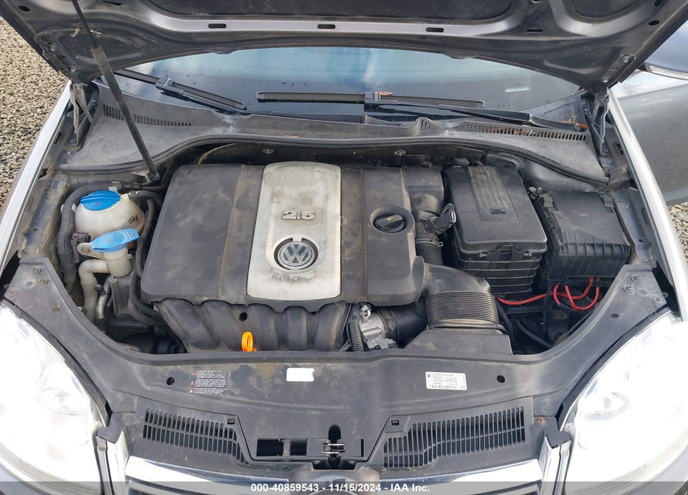 2005 VOLKSWAGEN JETTA 2.5 VIN: 3VWSG71K05M627893