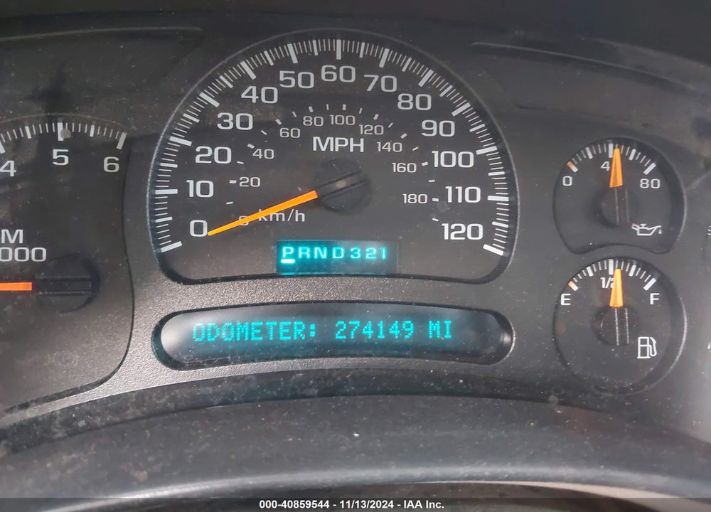 2005 CHEVROLET SUBURBAN 1500 LT VIN: 3GNEC16ZX5G233077