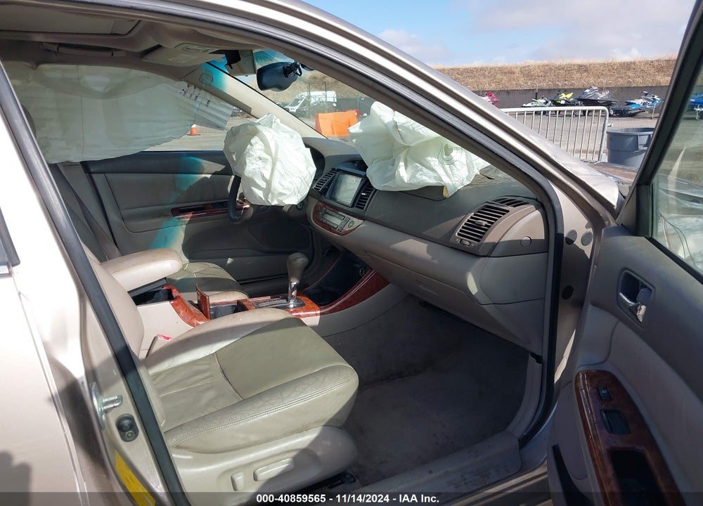 2002 TOYOTA CAMRY XLE V6 VIN: JTDBF30K820003791