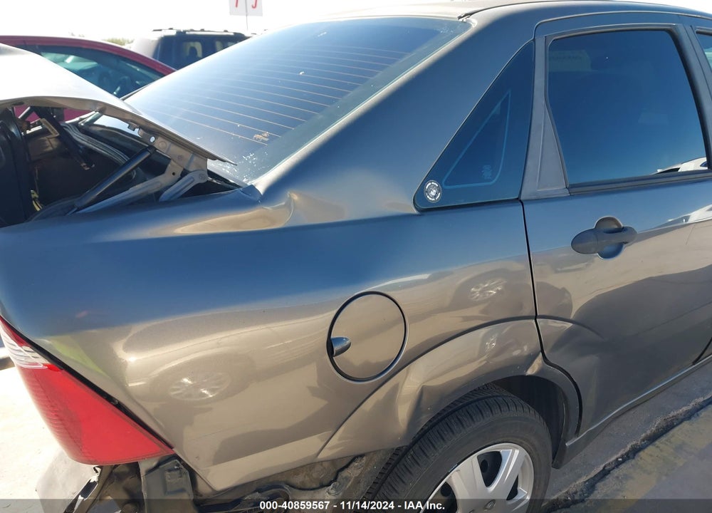 2007 FORD FOCUS S/SE/SES VIN: 1FAHP34N17W232948