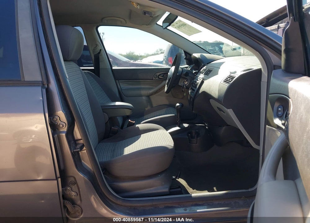 2007 FORD FOCUS S/SE/SES VIN: 1FAHP34N17W232948