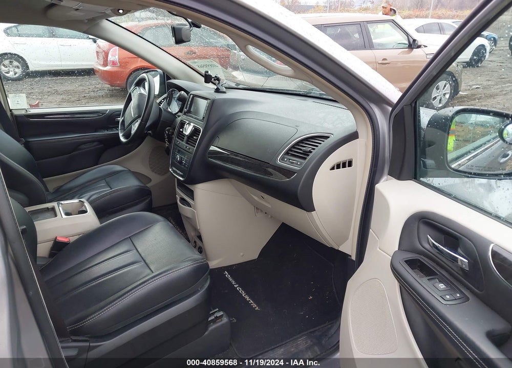 2014 CHRYSLER TOWN & COUNTRY TOURING VIN: 2C4RC1BG8ER165015