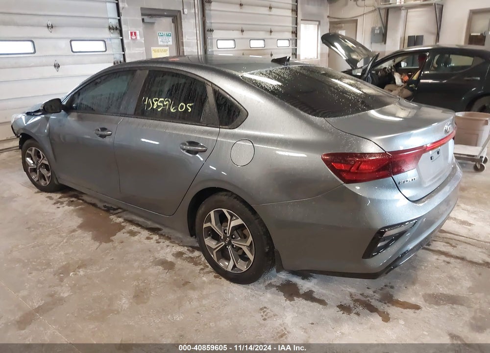 2019 KIA FORTE EX VIN: 3KPF54AD7KE101213