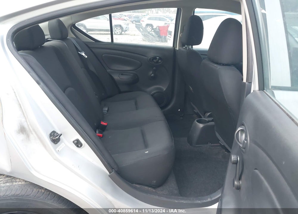 2019 NISSAN VERSA 1.6 S+ VIN: 3N1CN7APXKL821716