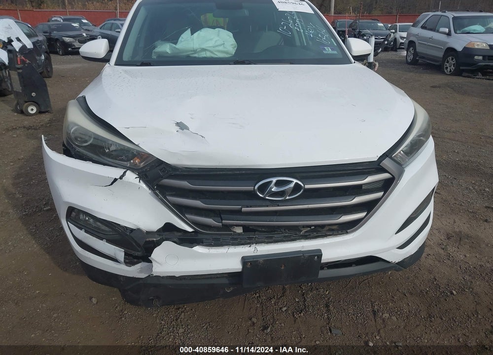 2016 HYUNDAI TUCSON SE VIN: KM8J33A43GU116564