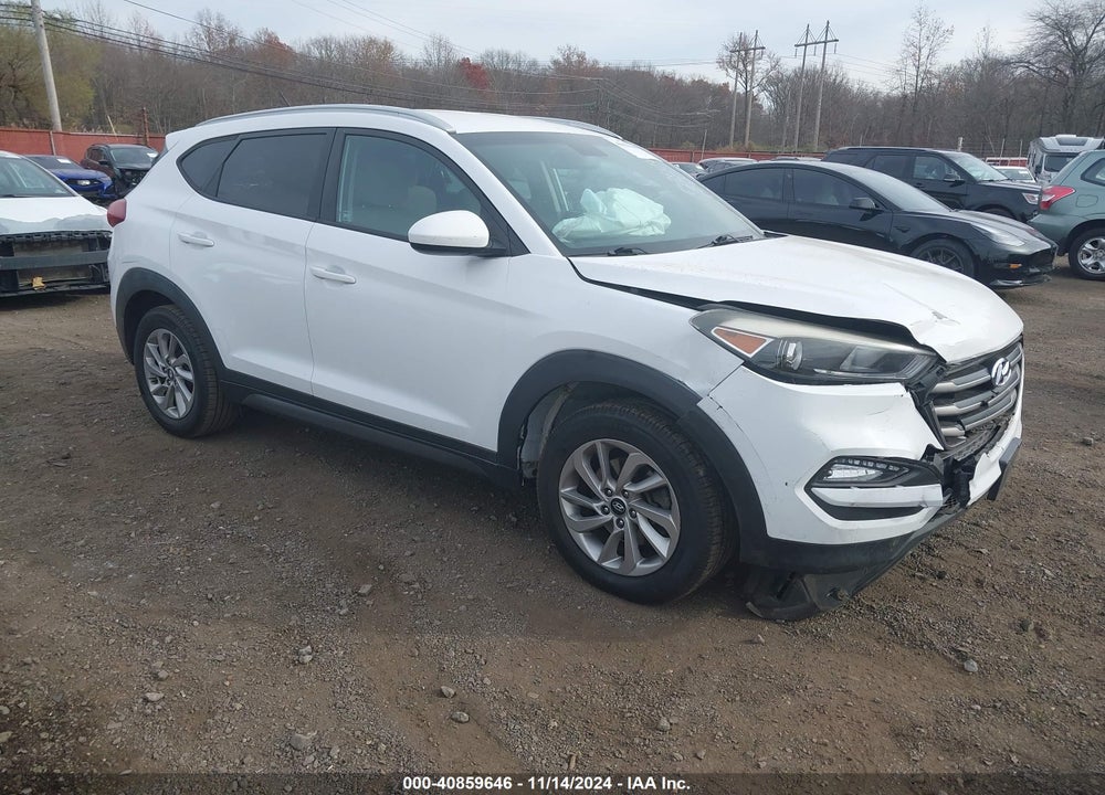 2016 HYUNDAI TUCSON SE VIN: KM8J33A43GU116564