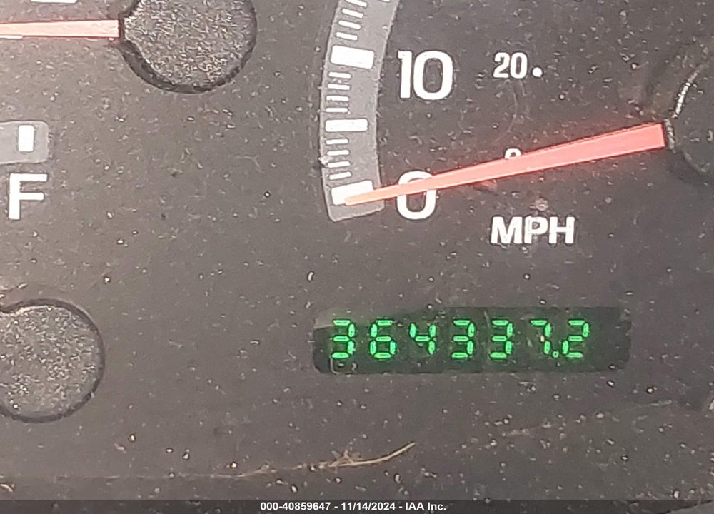 2000 FORD F-150 LARIAT/WORK SERIES/XL/XLT VIN: 1FTRX17L8YNB66158