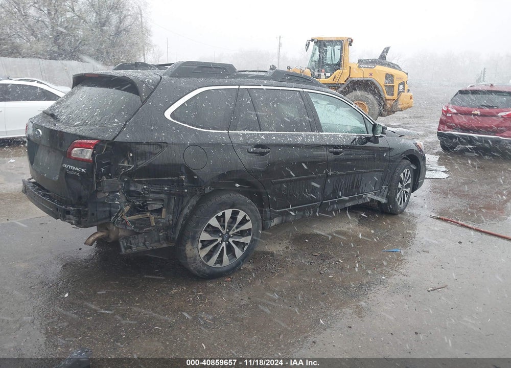 2017 SUBARU OUTBACK 3.6R LIMITED VIN: 4S4BSENC8H3218535