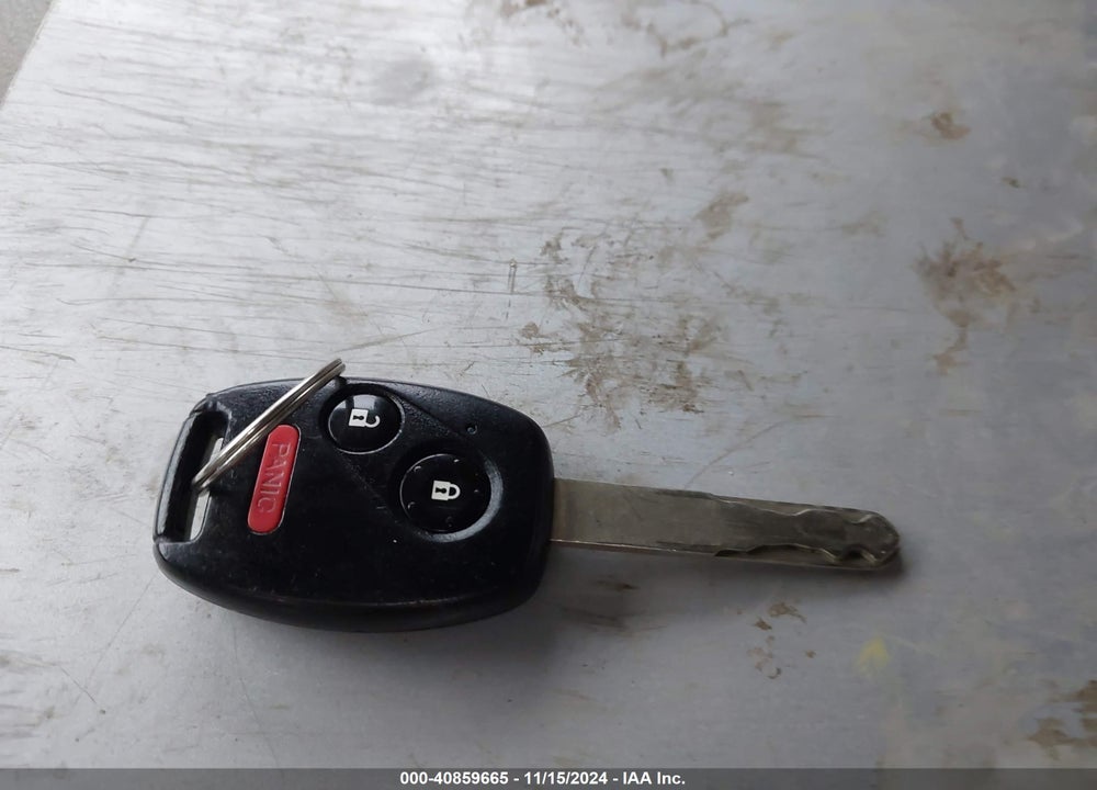 2012 HONDA FIT VIN: JHMGE8H34CC003126