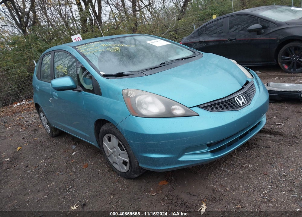 2012 HONDA FIT VIN: JHMGE8H34CC003126