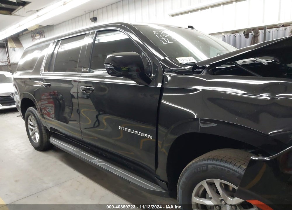 2024 CHEVROLET SUBURBAN 4WD LT VIN: 1GNSKCKD9RR194189