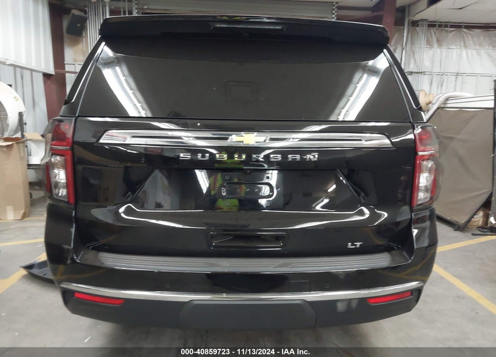 2024 CHEVROLET SUBURBAN 4WD LT VIN: 1GNSKCKD9RR194189