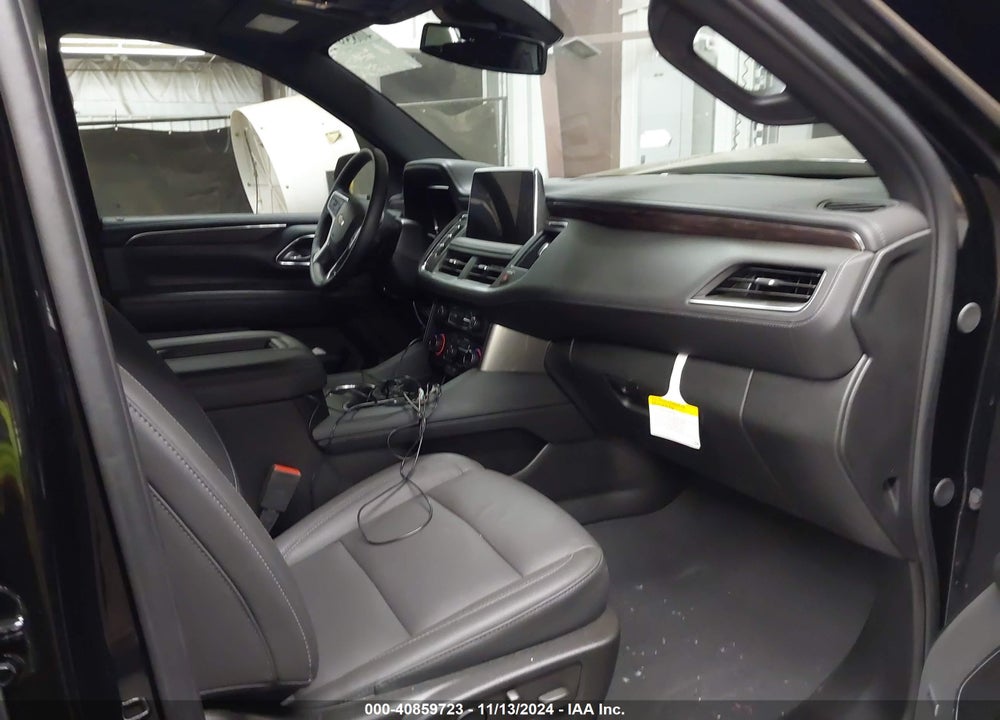2024 CHEVROLET SUBURBAN 4WD LT VIN: 1GNSKCKD9RR194189