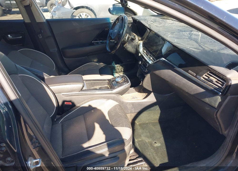 2022 KIA NIRO VIN: KNDCC3LG5N5118148