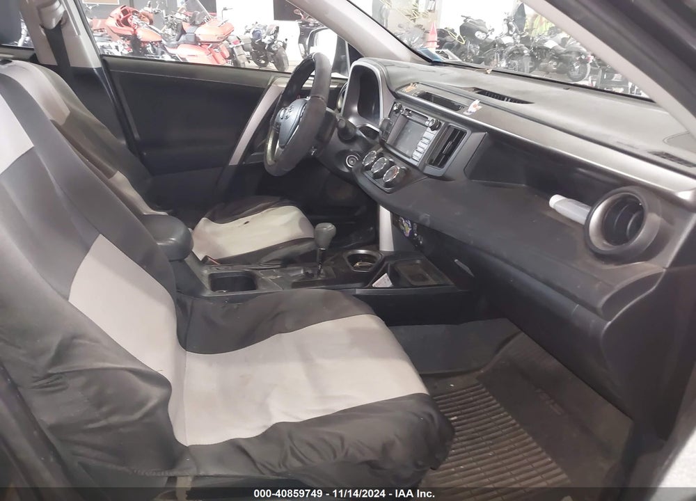 2017 TOYOTA RAV4 LE VIN: JTMBFREV4HJ159822