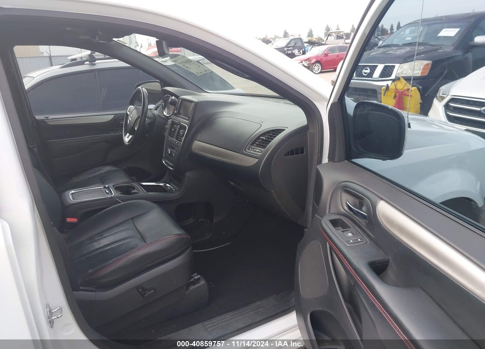 2019 DODGE GRAND CARAVAN GT VIN: 2C4RDGEG0KR622889