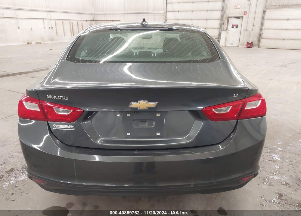 2018 CHEVROLET MALIBU LT VIN: 1G1ZD5ST1JF135835
