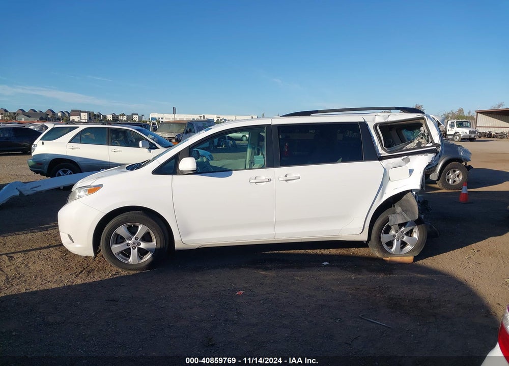 2013 TOYOTA SIENNA LE V6 8 PASSENGER VIN: 5TDKK3DC9DS341795