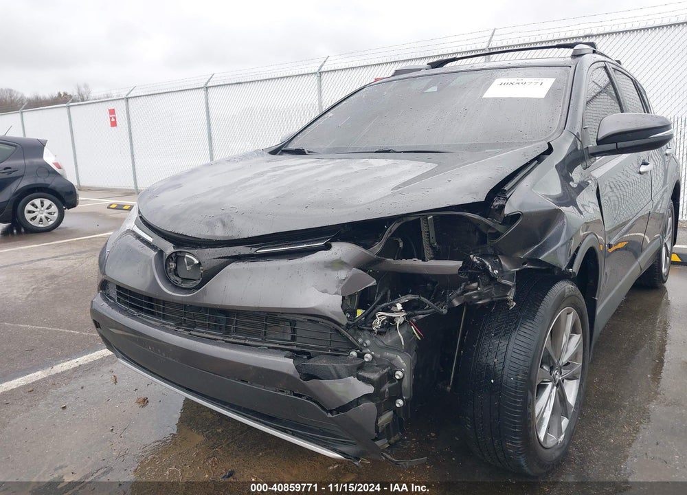 2018 TOYOTA RAV4 LIMITED VIN: JTMDFREV1JJ216041