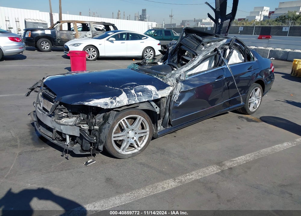 2010 MERCEDES-BENZ E 550 VIN: WDDHF7CB0AA132989