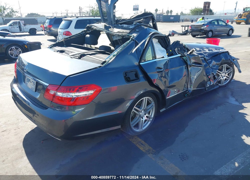 2010 MERCEDES-BENZ E 550 VIN: WDDHF7CB0AA132989