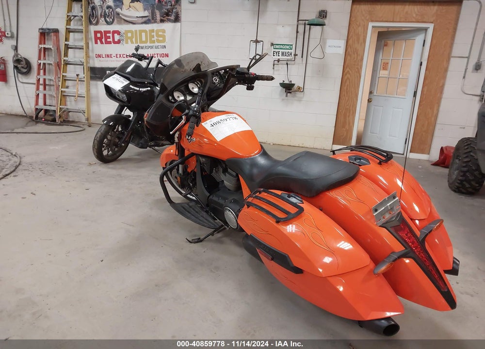2013 VICTORY MOTORCYCLES CROSS COUNTRY VIN: 5VPDW36N5D3023591