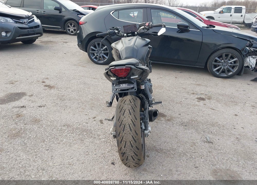 2024 YAMAHA MT07 VIN: JYARM32E4RA009776