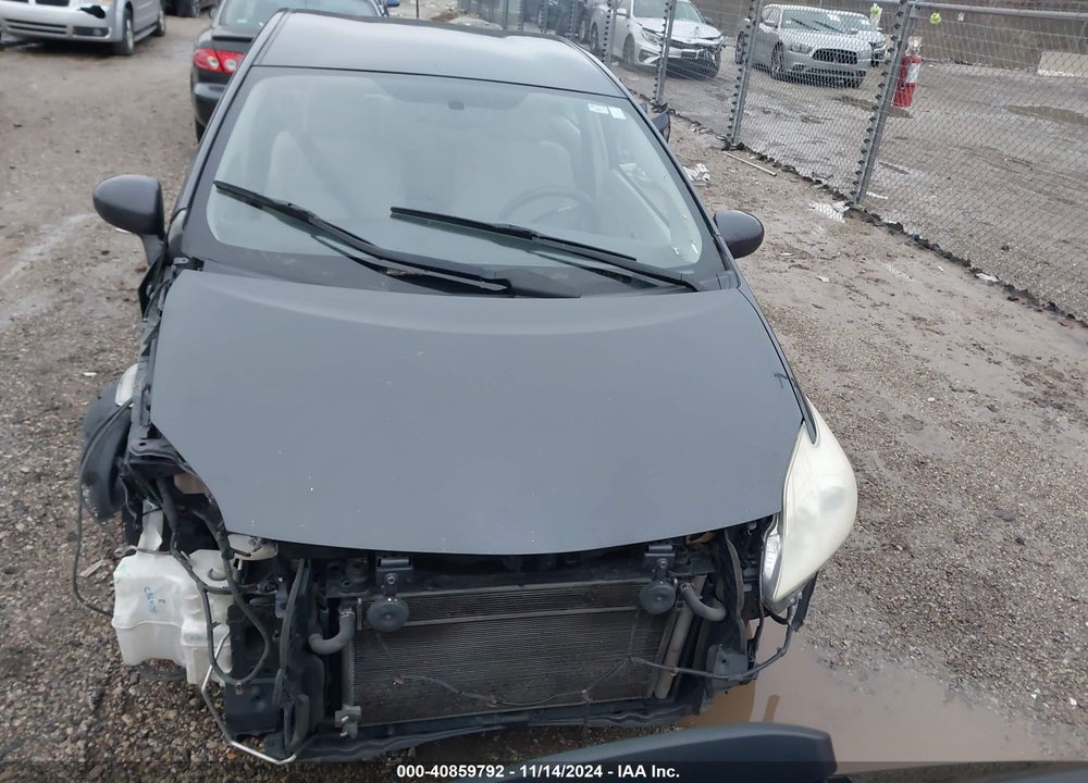 2013 TOYOTA PRIUS TWO VIN: JTDKN3DU6D5664711