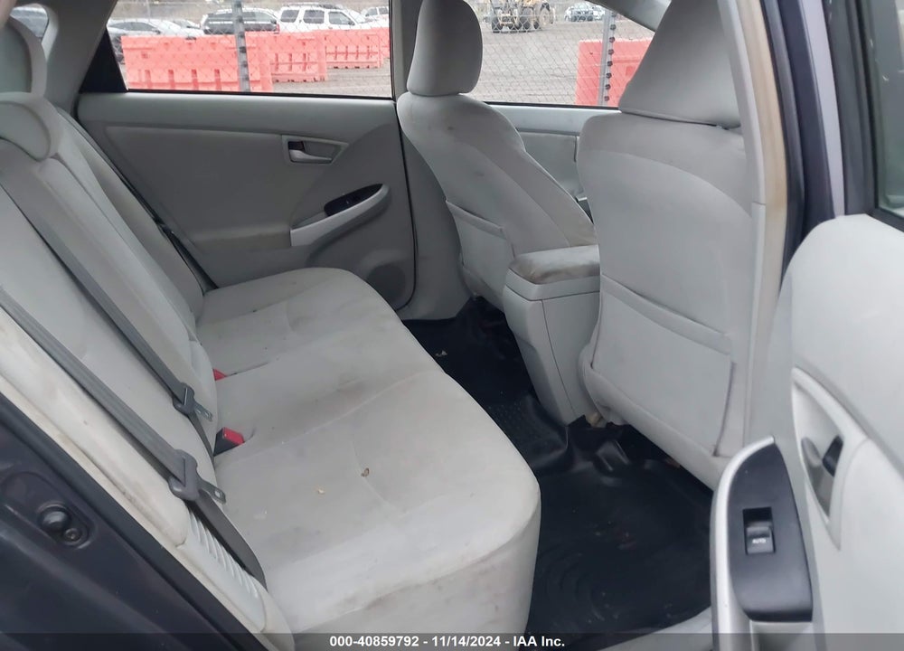 2013 TOYOTA PRIUS TWO VIN: JTDKN3DU6D5664711