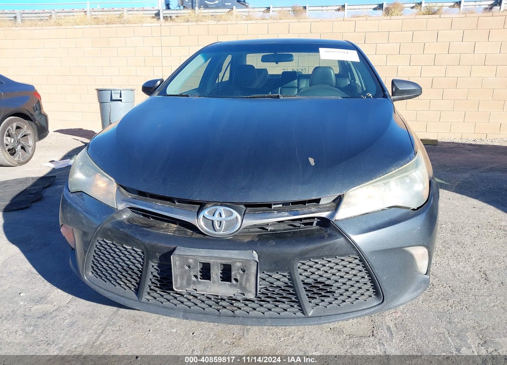 2015 TOYOTA CAMRY SE VIN: 4T1BF1FK5FU042599