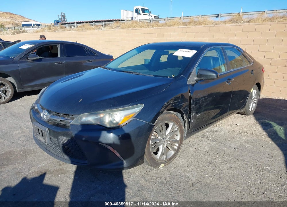 2015 TOYOTA CAMRY SE VIN: 4T1BF1FK5FU042599