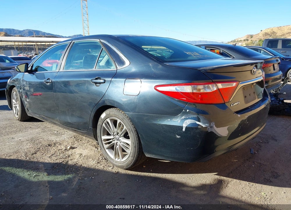 2015 TOYOTA CAMRY SE VIN: 4T1BF1FK5FU042599
