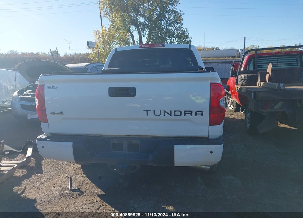 2014 TOYOTA TUNDRA PLATINUM 5.7L V8 VIN: 5TFAW5F10EX396753