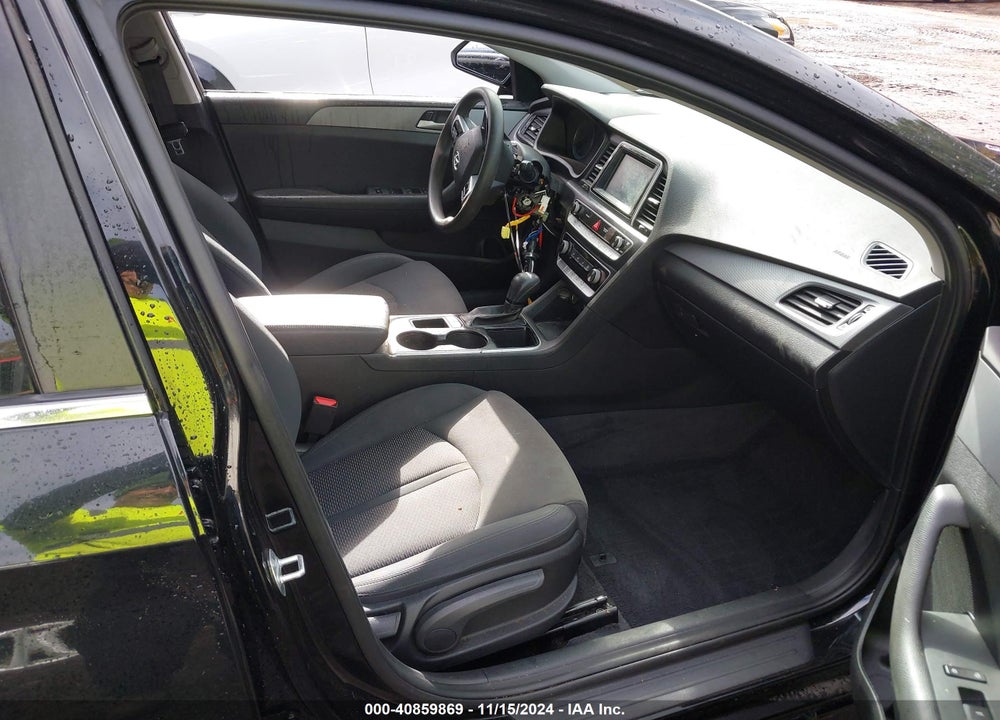 2019 HYUNDAI SONATA SE VIN: 5NPE24AF0KH817503